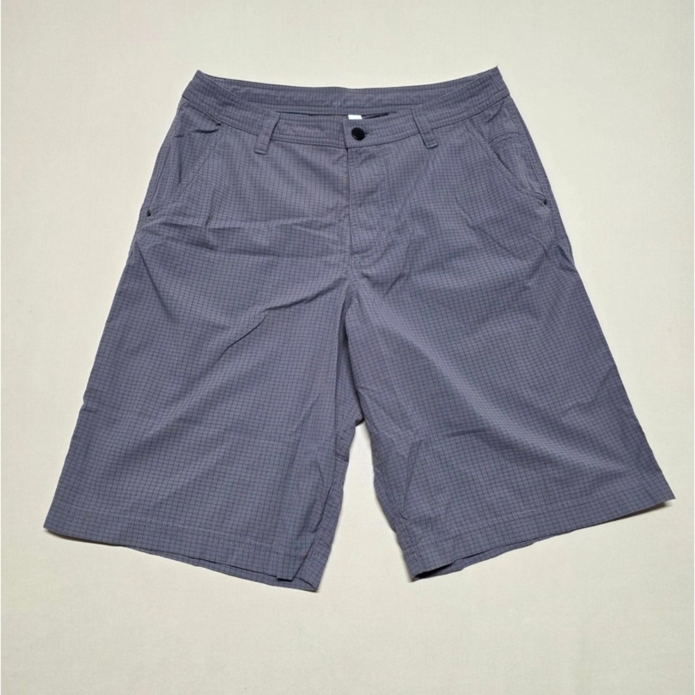 Lululemon Athletica Men Grey Grid Plaid Chinos Shorts Size 32 Flat Front